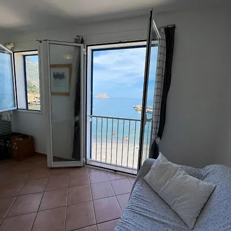 Albamare Appartement *